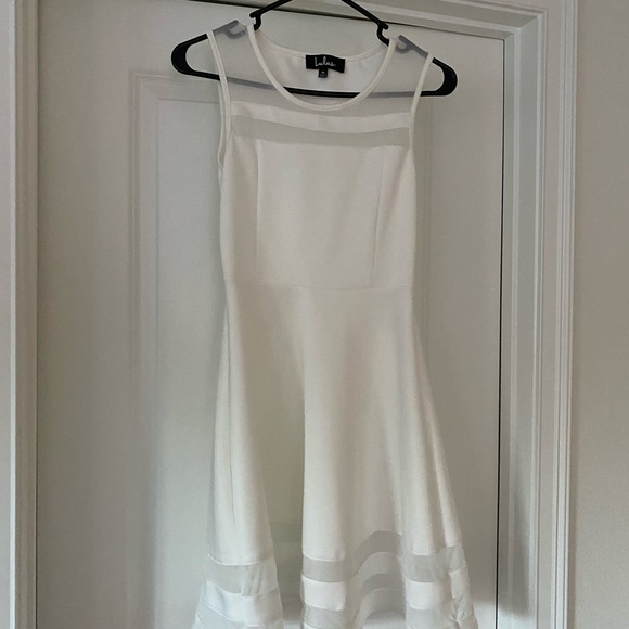 SOLD!Lulus white dress - Picture 4 of 4